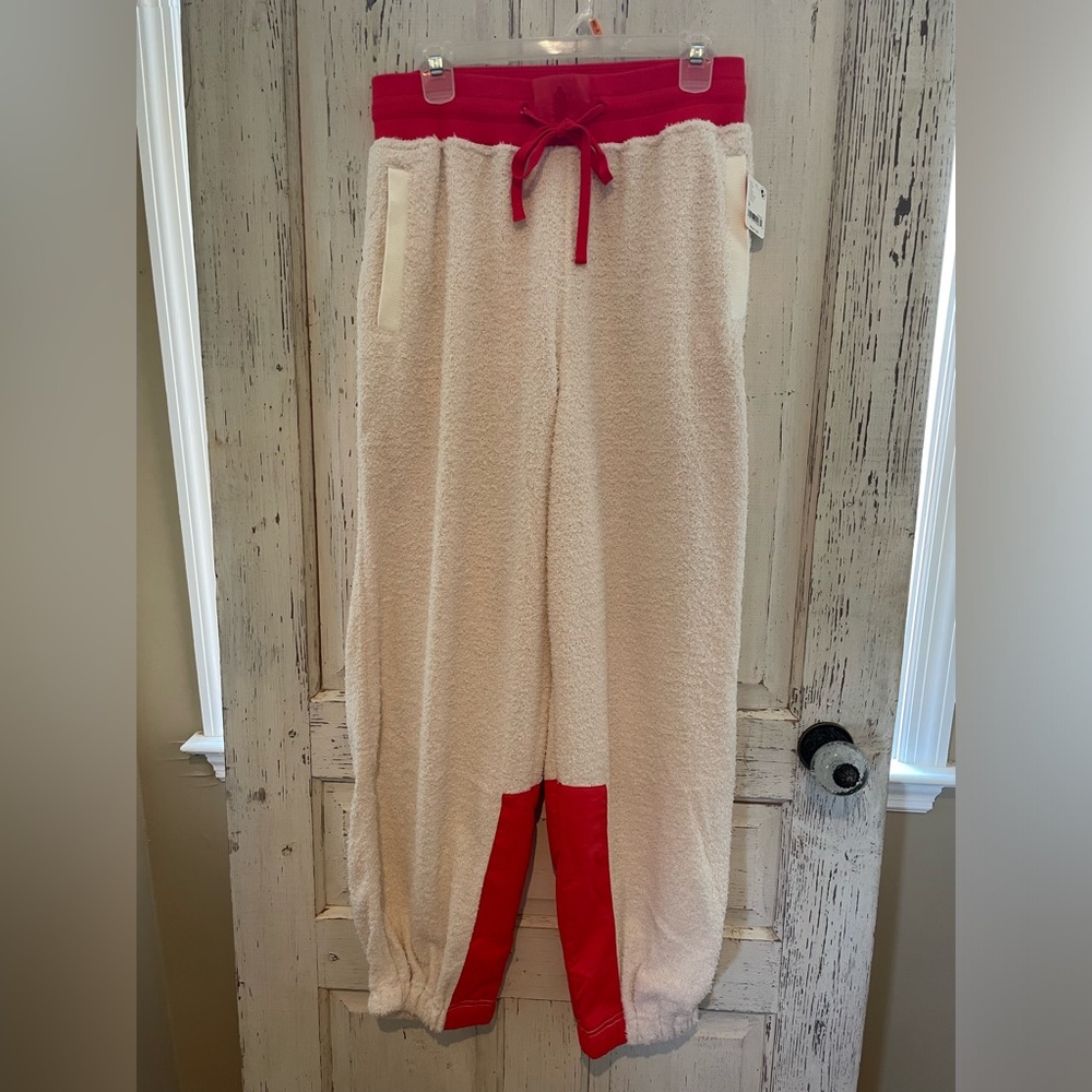 NWOT-Free People Movement Cuddle Up Pants. - Picture 9 of 11